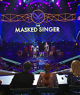 Filename=TheMaskedSingerAU-S01E02-038.jpg
Filesize=220KiB
Dimensions=1916x1080
Date added=Oct 31, 2020 TheMaskedSingerAU-S01E02-038.jpg