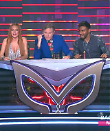 TheMaskedSingerAU-S01E04-040.jpg